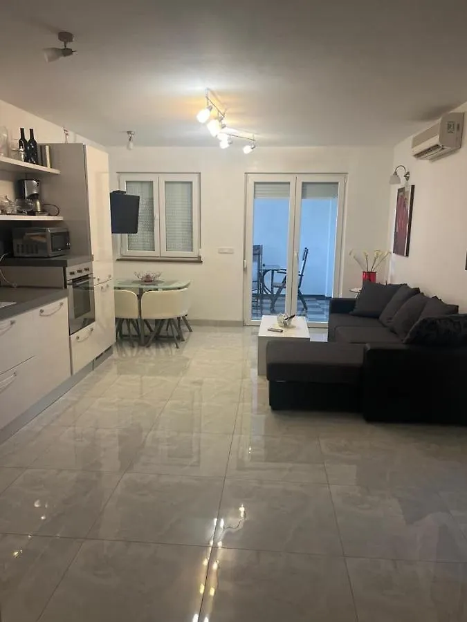 Apartment Thomy Medulin